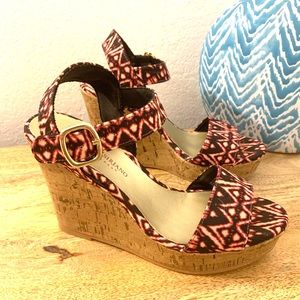 [ Christian Siriano] Black & Pink Aztec Print  Wedge Shoe. Size 6 1/2.